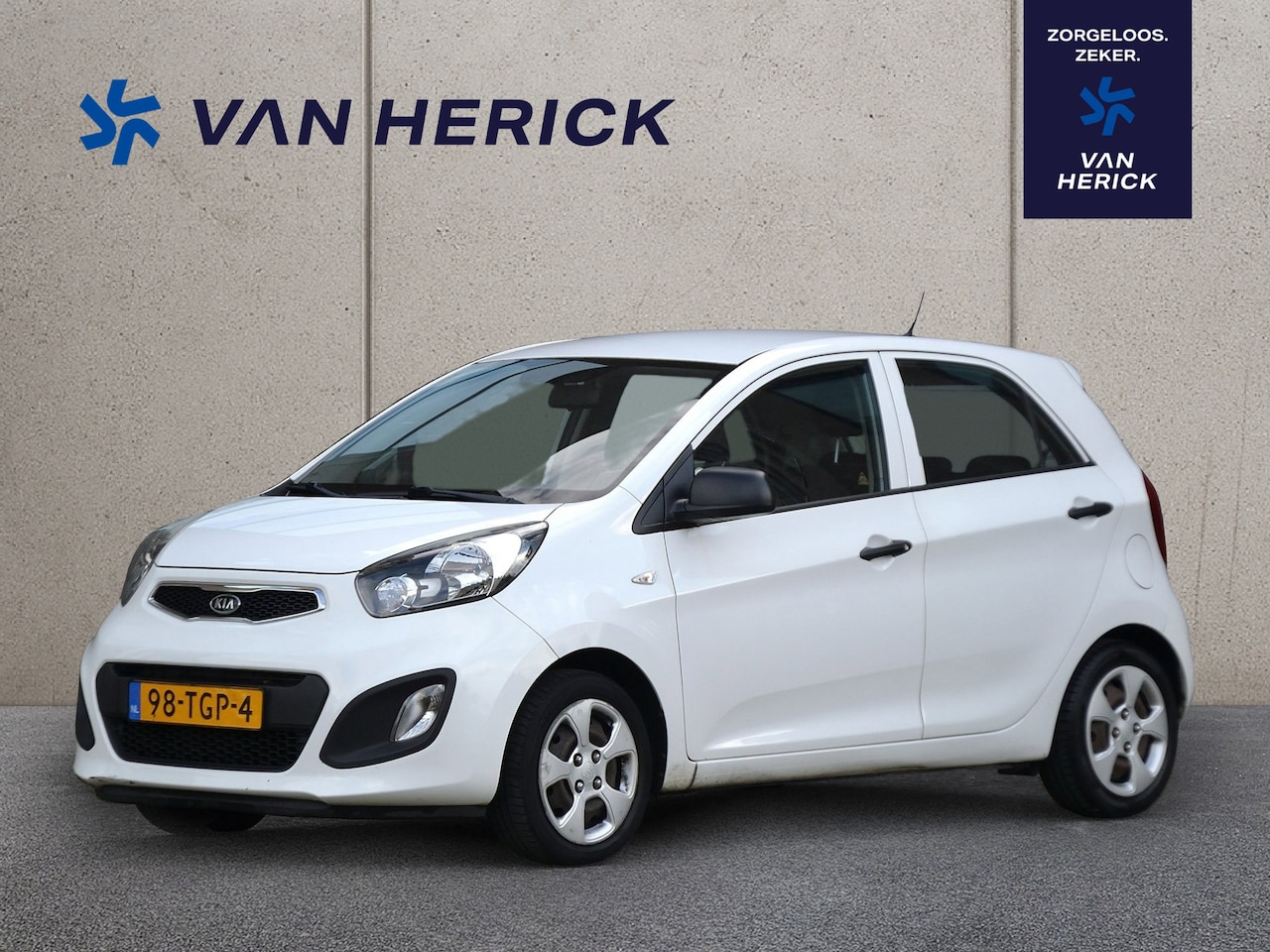 Kia Picanto - 1.0 CVVT Comfort Pack | 5DRS | Airco | Bluetooth - AutoWereld.nl
