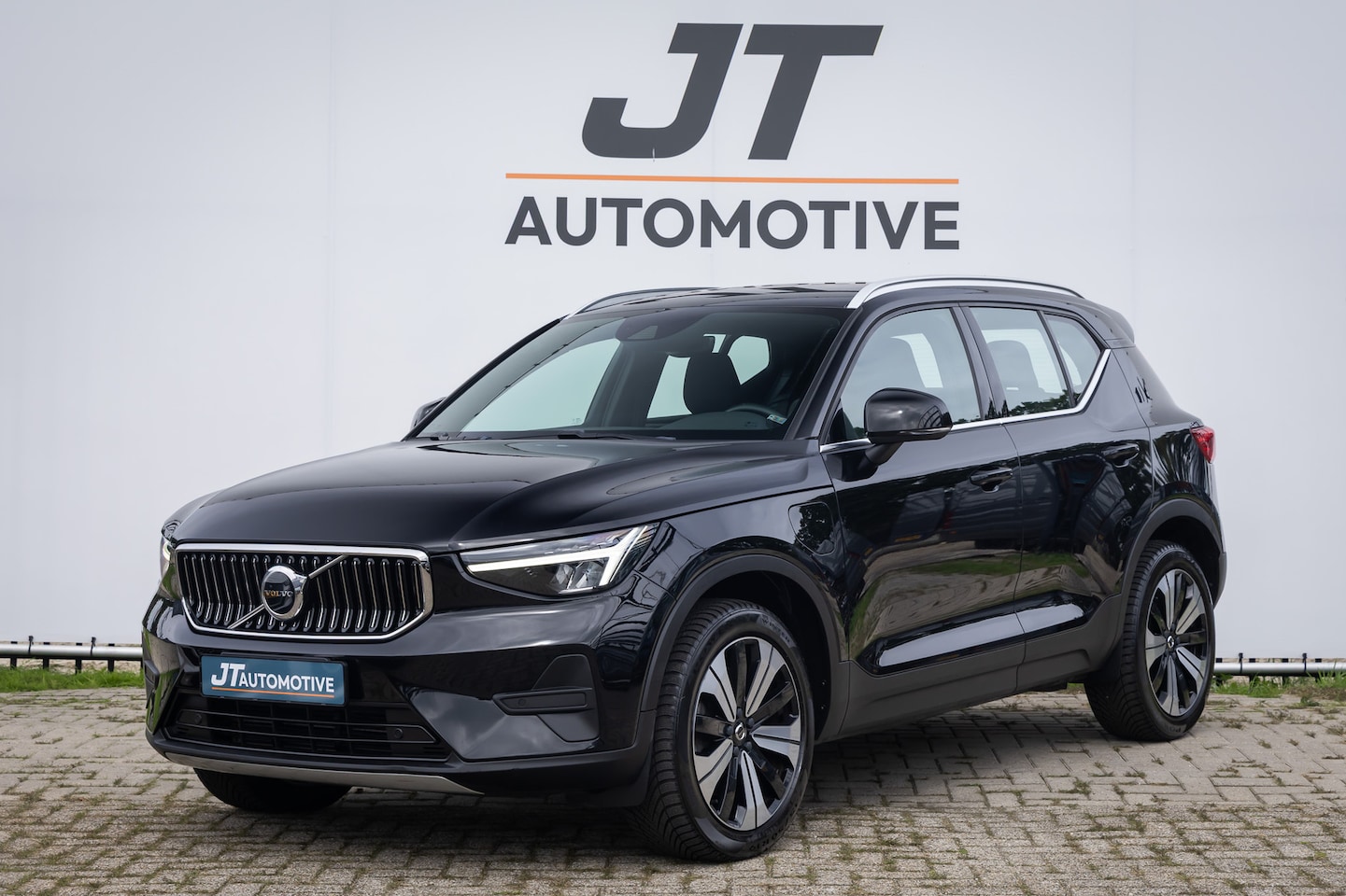 Volvo XC40 - 1.5 T5 Recharge core plug in hyb elektrische kofferbak | Carplay | Dab | Pdc | Cruise cont - AutoWereld.nl