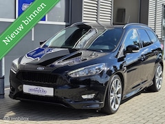 Ford Focus - 1.5 EcoBoost 150pk ST-Line Automaat trekhaak