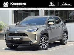 Toyota Yaris Cross - 1.5 Hybrid 115 First Edition | GEEN AFLEVERKOSTEN | Navigatie, Camera, Draadloze telefoonl