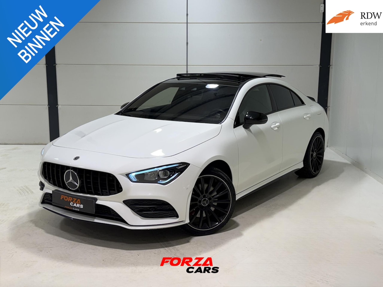 Mercedes-Benz CLA-Klasse - 250 e AMG PANO | CAM | Sfeer - AutoWereld.nl