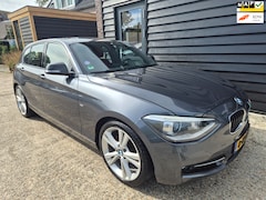 BMW 1-serie - 116i EDE High Executive *Ketting hoorbaar bij koude start