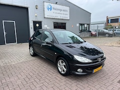 Peugeot 206 - 1.4 |5drs |Airco |APK 12-06-2027