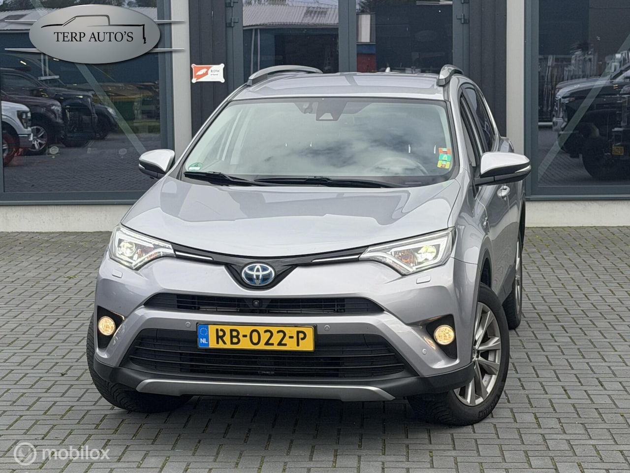 Toyota RAV4 - 2.5 Hybrid AWD Executive Trekhaak - AutoWereld.nl