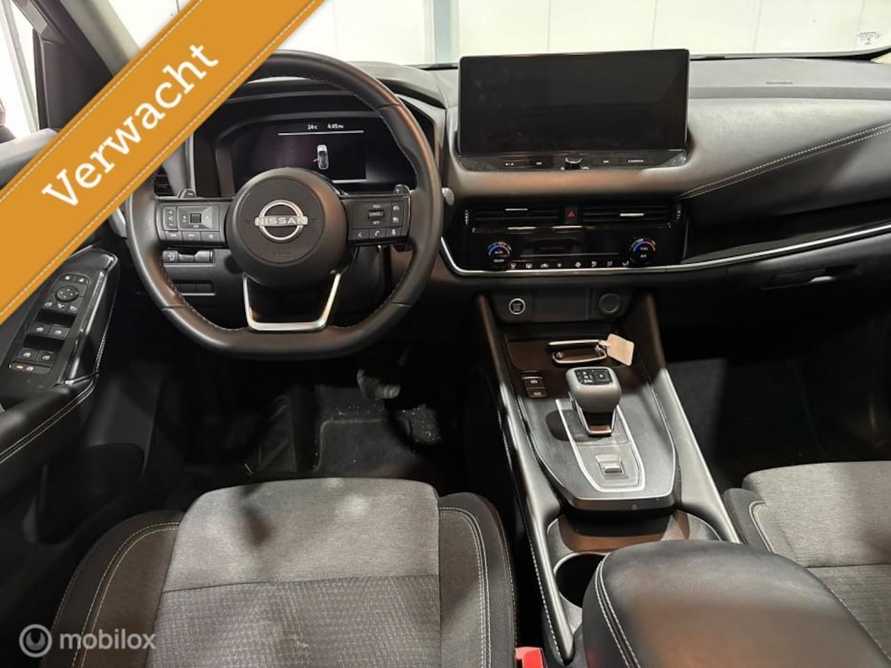 Nissan Qashqai - 1.3 MHEV N-Connecta AUT *1e EIG, DESIGN PACK, PANO, NL, RIJKLAARPRIJS!*