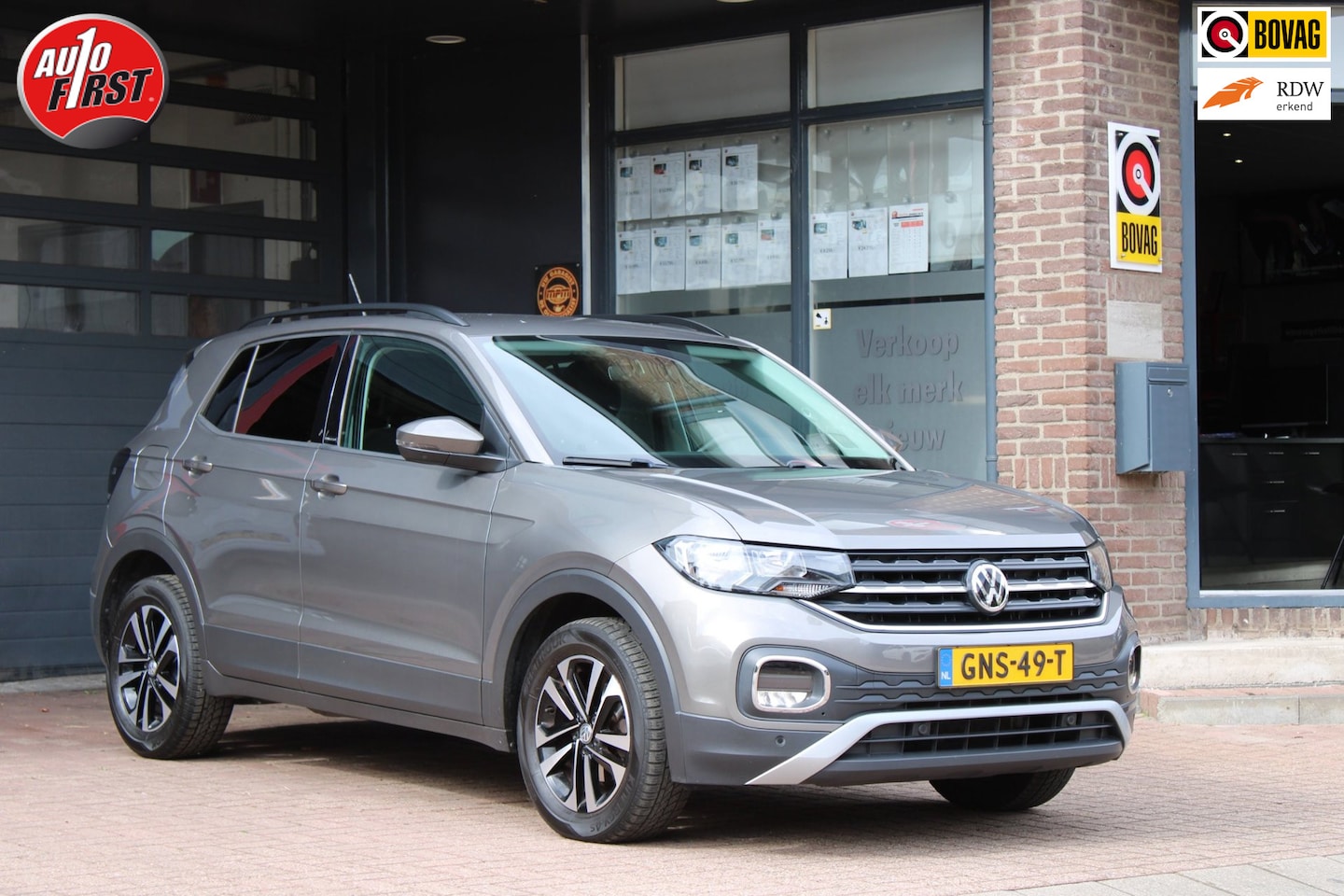 Volkswagen T-Cross - 1.0 TSI Life Business / Carplay / PDC / Stoelverwarming / Adaptive Cruise - AutoWereld.nl