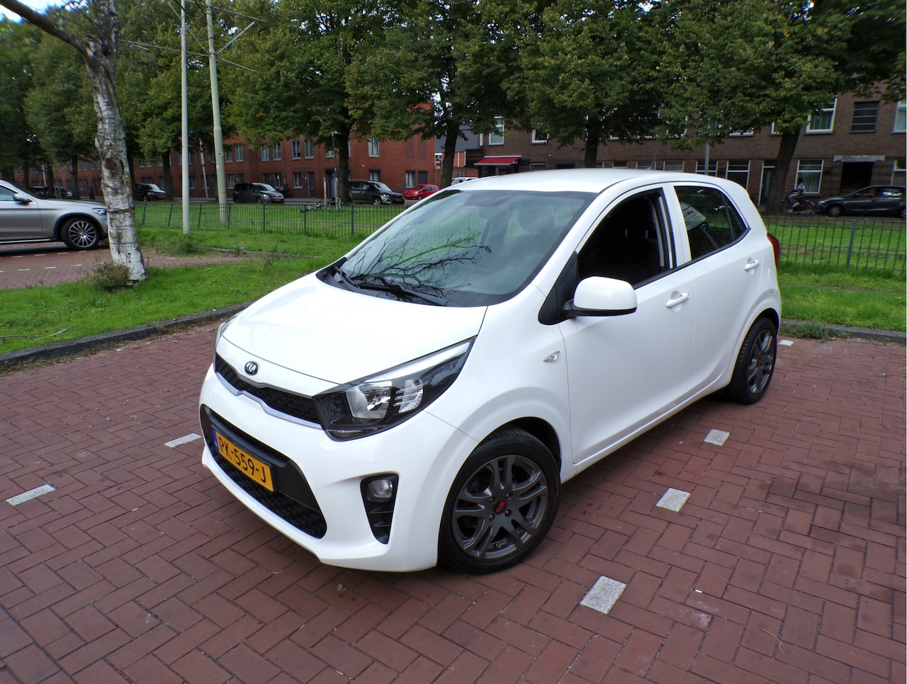Kia Picanto - 1.0 CVVT EconomyPlusLine 1.0 CVVT EconomyPlusLine - AutoWereld.nl
