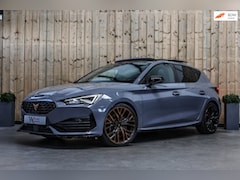 CUPRA Leon - 1.4 e-Hybrid VZ Performance *Pano*Leder*Camera*DCC*ACC