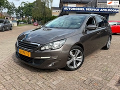 Peugeot 308 SW - 1.2 PureTech Blue Lease Executive * NAP*CRUISE*A. CAMERA*DVD ACHTER*PANO*CLIMA*TREKHAAK