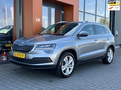 Skoda Karoq - 1.0TSI|Panodak|Carplay|Camera|Trekhaak|LED|Sfeer