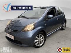 Toyota Aygo - 1.0 12V Access Airco Navi Lmv BT
