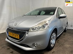 Peugeot 208 - 1.2 VTi Access - Koppakking Defect - Schade