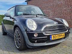 MINI 3-Deurs - 1.6 One Salt