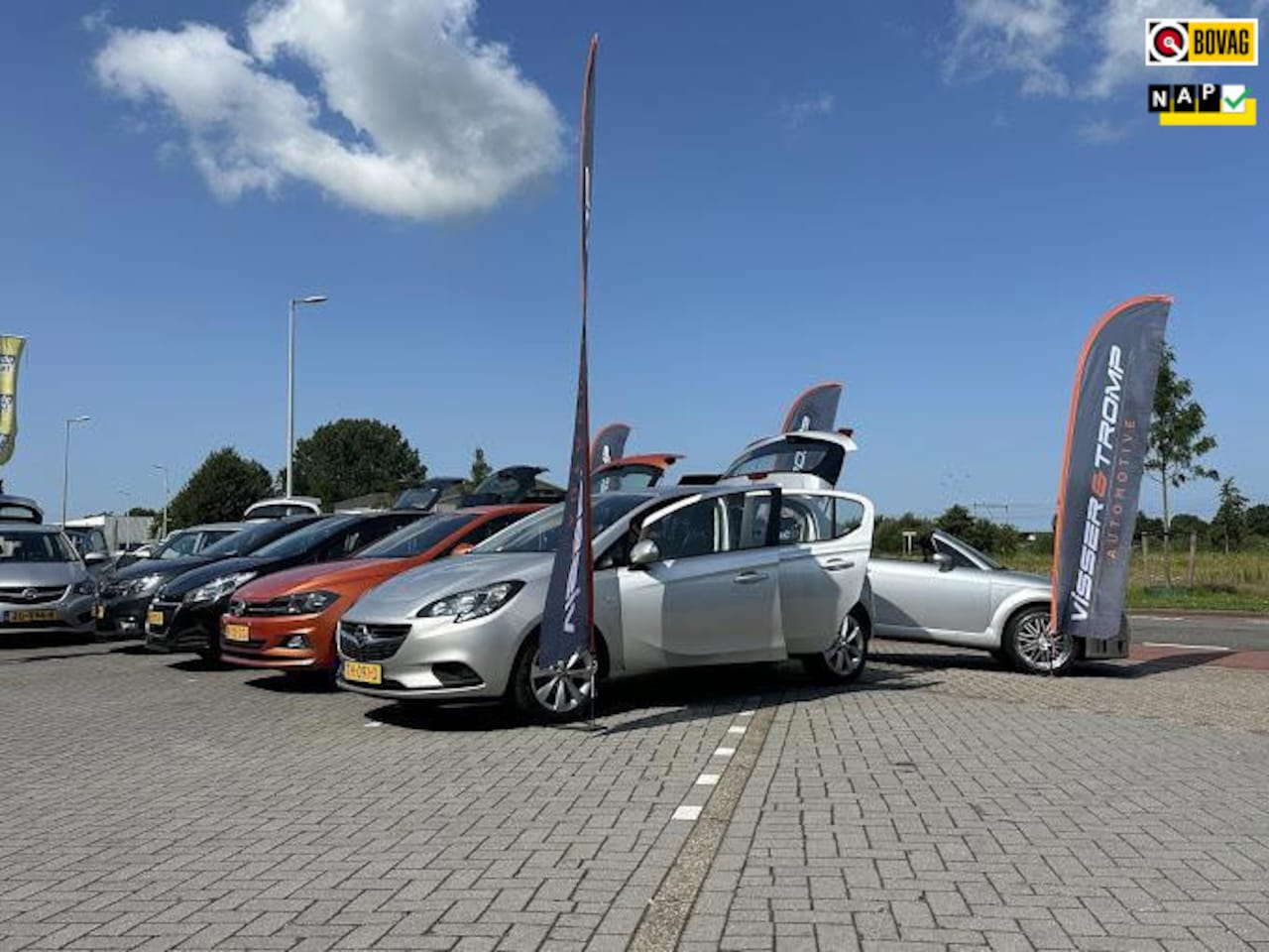 Renault Clio Estate - 1.2 TCE Special- Extreem Blue | Cruise Control | Carplay| Praktische Estate - AutoWereld.nl
