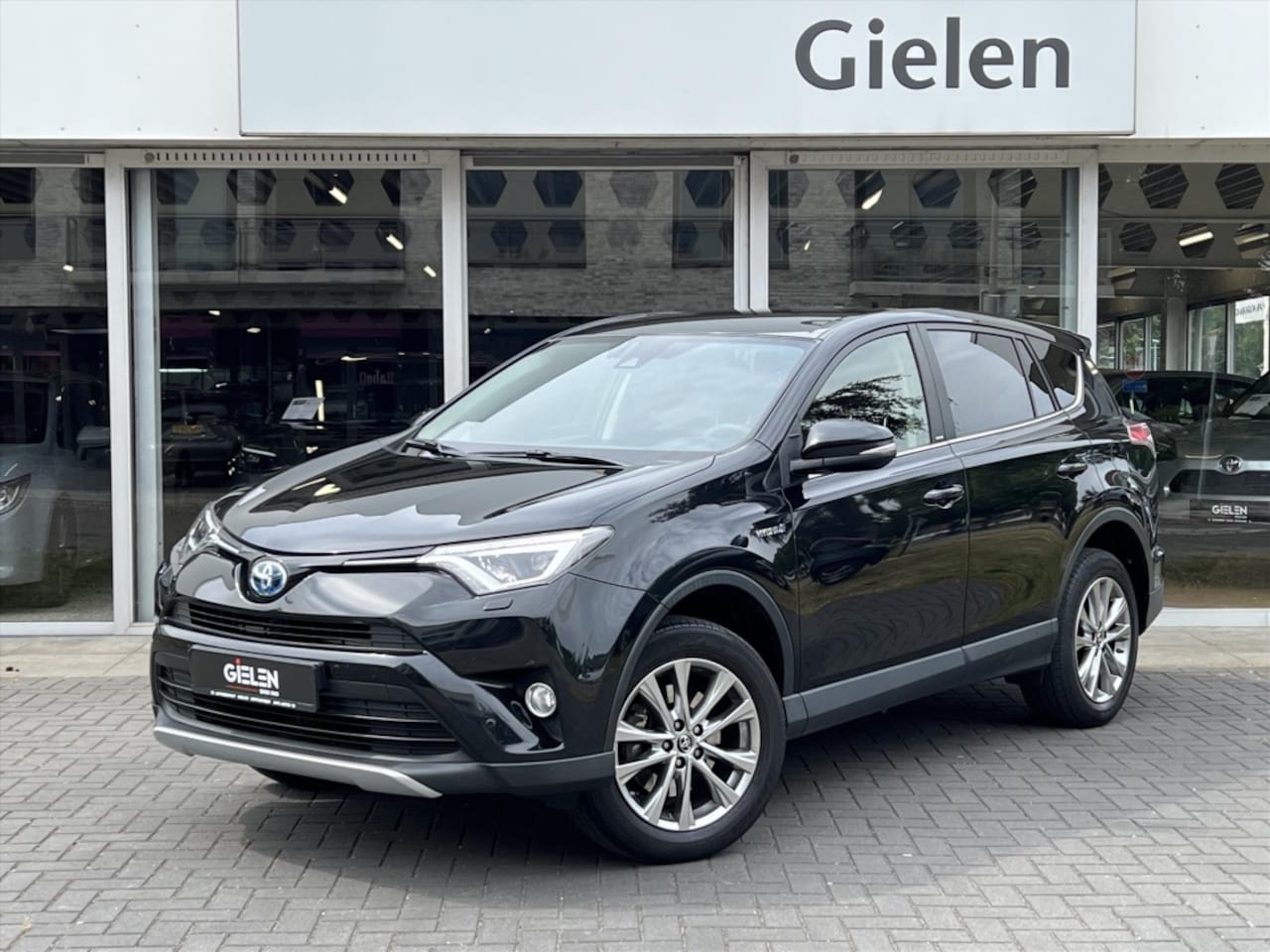 Toyota RAV4 - 2.5 Hybrid 197pk Style | Trekhaak, 18 inch, Stoelverwarming, Keyless, Privacy glass, Adapt - AutoWereld.nl