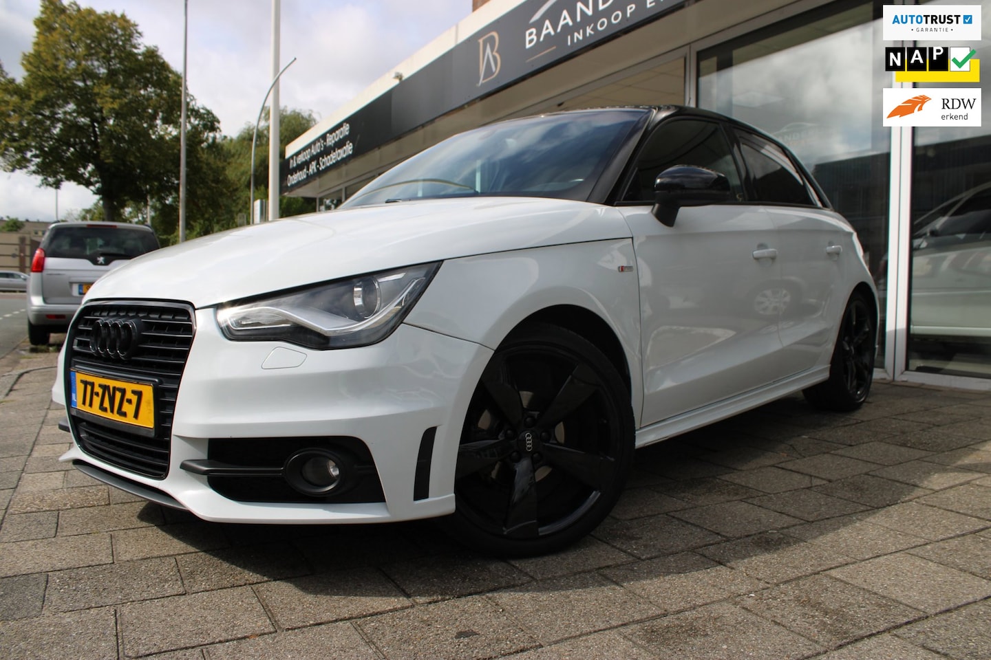 Audi A1 Sportback - 1.2 TFSI Pro S-Line 5Drs | Airco | Cruise control | Navi | Parkeer sensoren | Lm velgen | - AutoWereld.nl