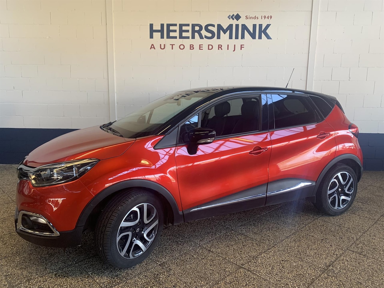 Renault Captur - 0.9 TCe Xmod | Meest luxe uitv. | Perfecte staat | Trekhaak - AutoWereld.nl