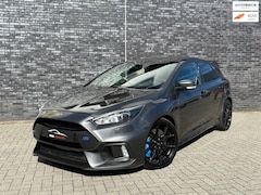 Ford Focus - 2.3 RS 350pk|Schaalstoel|Camera|Carplay|Sony|Cruise|Brembo