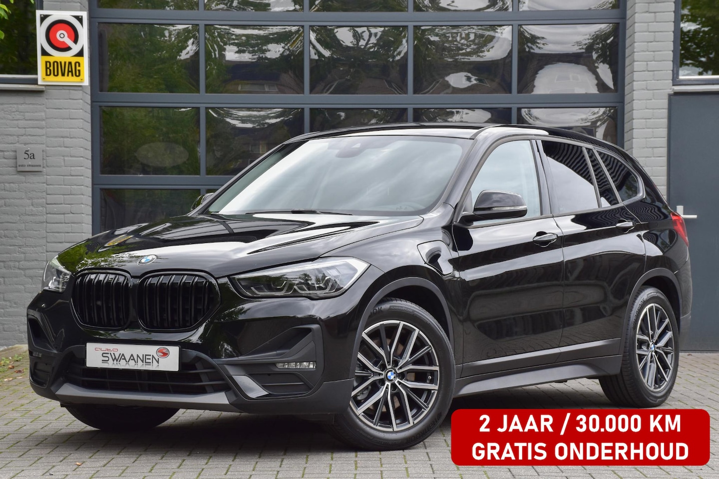 BMW X1 - xDrive25e Executive | 18 inch | SOH 93% - AutoWereld.nl