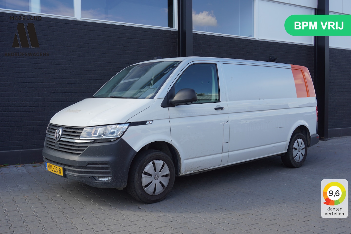 Volkswagen Transporter - 2.0 TDI L2 EURO 6 - Airco - Navi - Cruise - €13.950,- Excl. - AutoWereld.nl