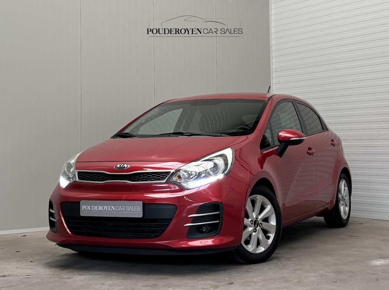 Kia Rio - 1.2 CVVT ExecutiveLine / Nwe Distributieketting / Nwe Koppeling / Nwe APK / 4 seizoensband - AutoWereld.nl