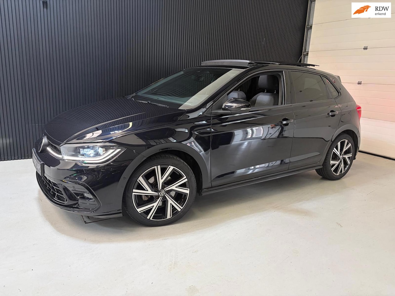 Volkswagen Polo - 1.0 TSI R-Line Beats CAM Pano Keyles - AutoWereld.nl