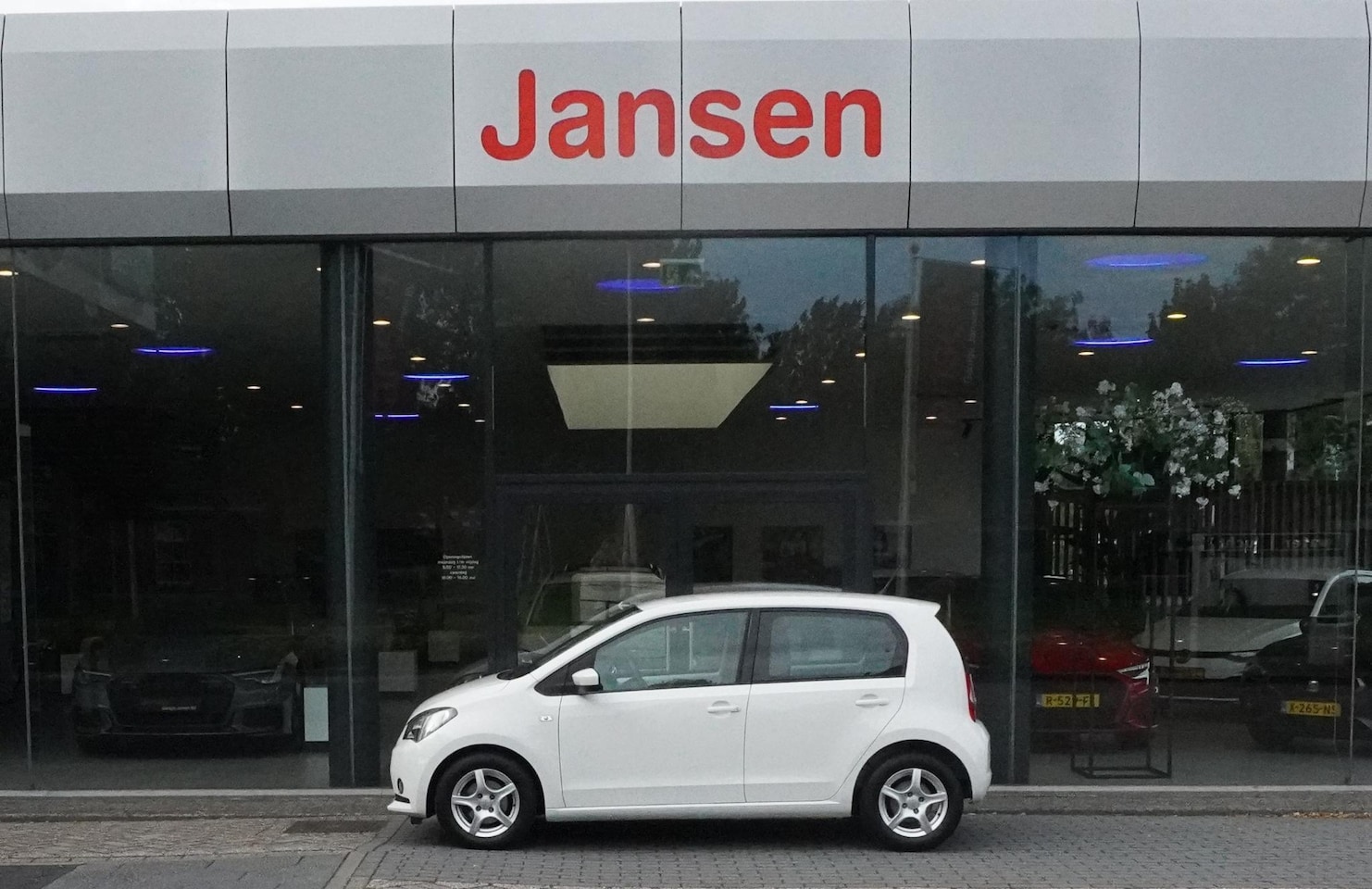 SEAT Mii - 1.0 Style Intense | BTW | NAP | CRUISE CTRL | STOELVERW | PDC - AutoWereld.nl
