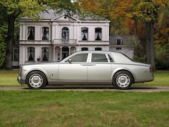 Rolls-Royce Phantom - 6.7 V12