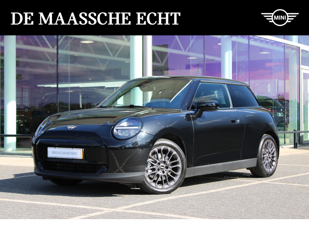 MINI 3-Deurs - Hatchback Cooper E / Head-Up / LED / Stoelverwarming / Getint glas / 17" U-Spoke grey - AutoWereld.nl