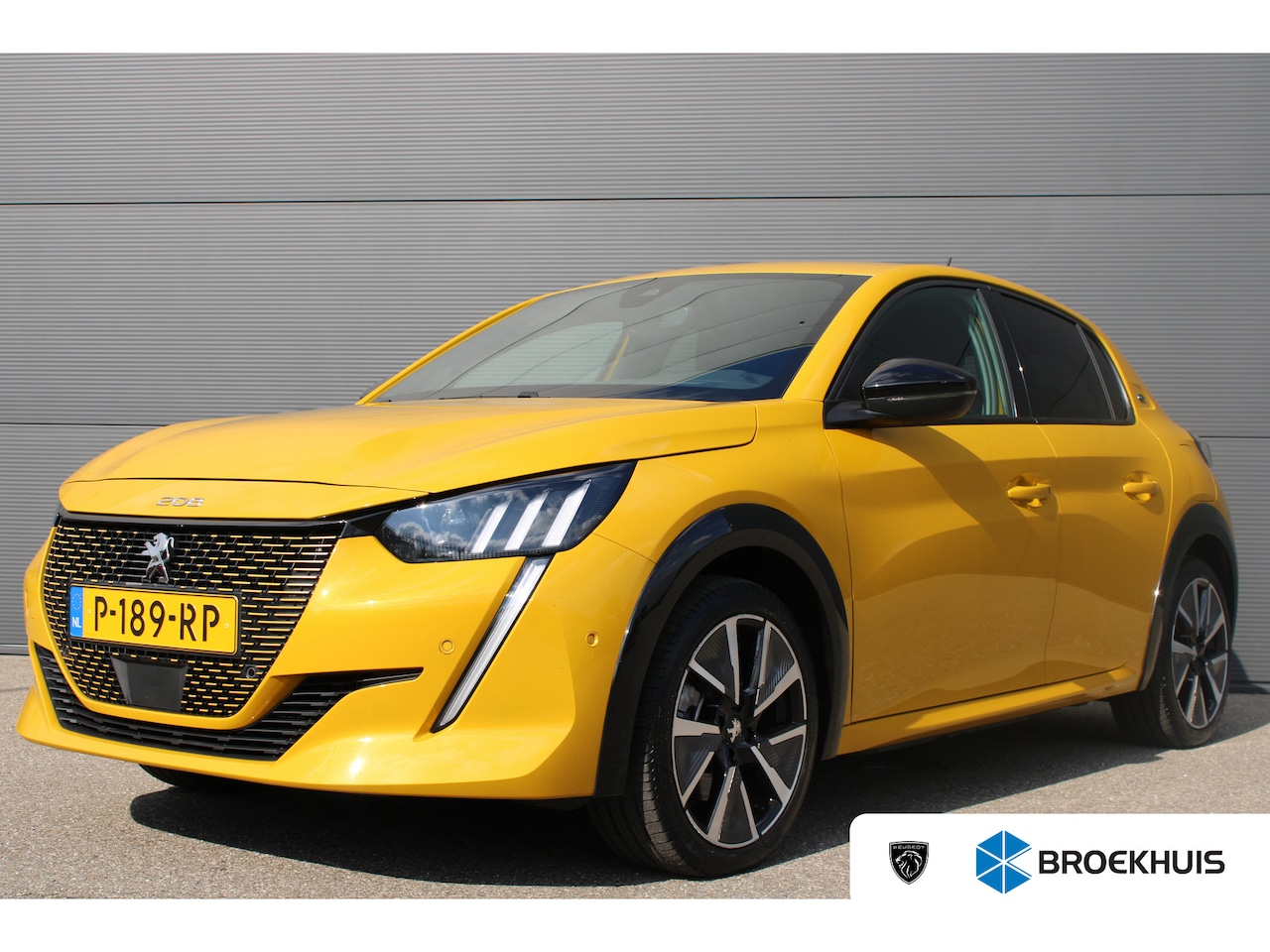 Peugeot e-208 - EV GT Pack 50 kWh | Fase 3 laden | Stoelverwarming | Navigatie | Camera | Full LED | Alcan - AutoWereld.nl