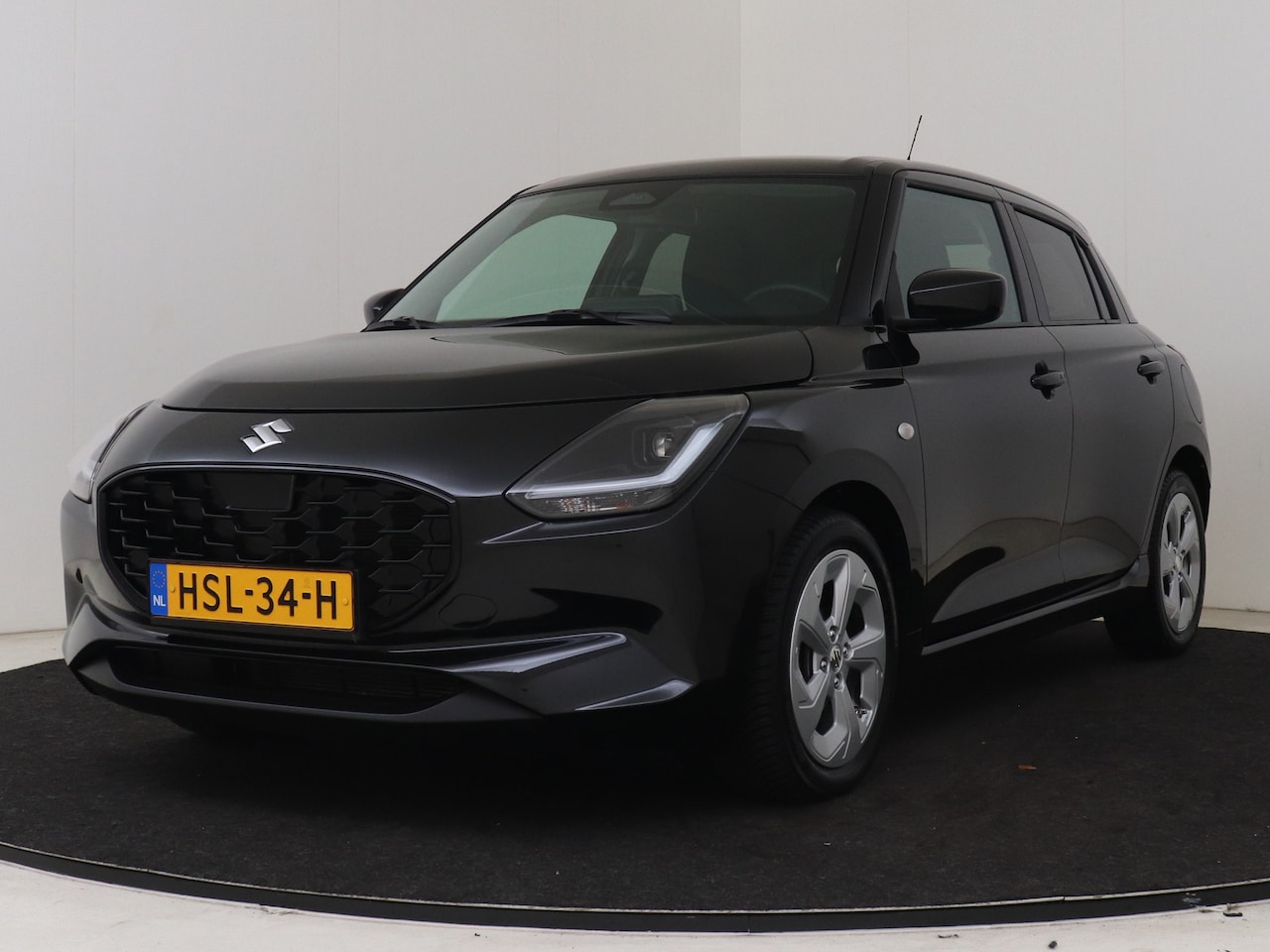 Suzuki Swift - 1.2 Select Smart Hybrid | BTW Voertuig | NL Auto | Dealeronderhouden | - AutoWereld.nl