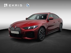 BMW i4 - eDrive35 M Sportpakket Pro | Achteruitrijcamera | Schuifdak | Active Cruise Control | Harm
