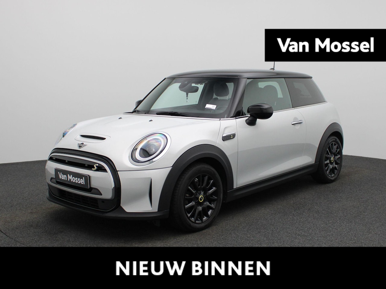MINI Cooper - Cooper E | NAVIGATIE | STOELVERWARMING | CLIMATE CONTROL | CRUISE CONTROL | PARKEERSENSORE - AutoWereld.nl