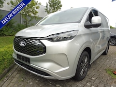 Ford E-Transit Cust. - Nieuw en direct leverbaar 320 L1H1 Limited 71 kWh 160kW/218pk met 10.000, - korting
