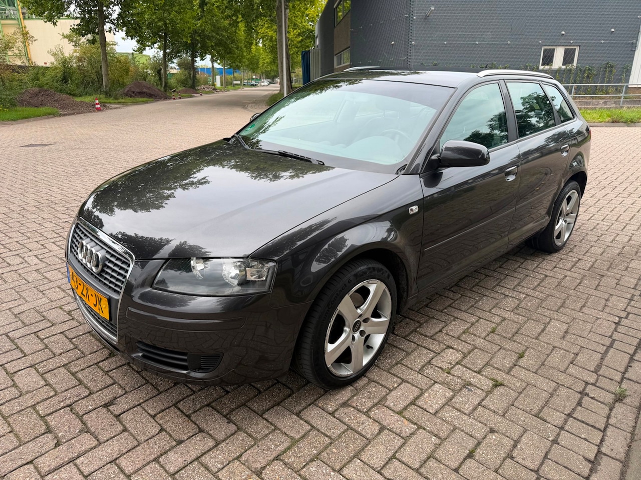 Audi A3 Sportback - 1.8 TFSI Attraction Pro Line Business automaat - AutoWereld.nl