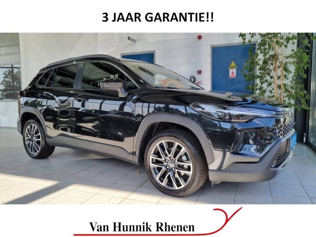Toyota Corolla Cross - 180 Style | Stoel en stuurverw | Apple/Android | Parksens V+A | Dodehoek | - AutoWereld.nl