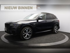 BMW X5 - xDrive45e High Executive M-Sport / Dealeronderh. / Kuipstoelen / Panoramadak / Driving pro