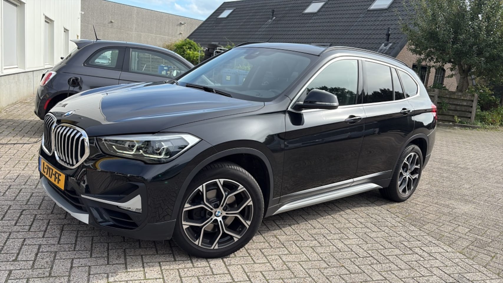 BMW X1 - sDrive18i High Exec - AutoWereld.nl
