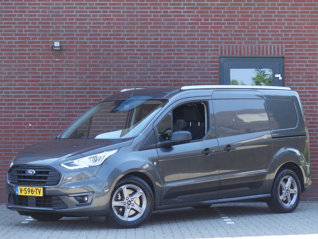 Ford Transit Connect - 1.5 EcoBlue L2 Dubbele Schuifdeuren Xenon/Trekhaak/Camera - AutoWereld.nl