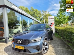 Volvo XC40 - 2.0 B4 Plus Dark HYBRIDE AUTOMAAT