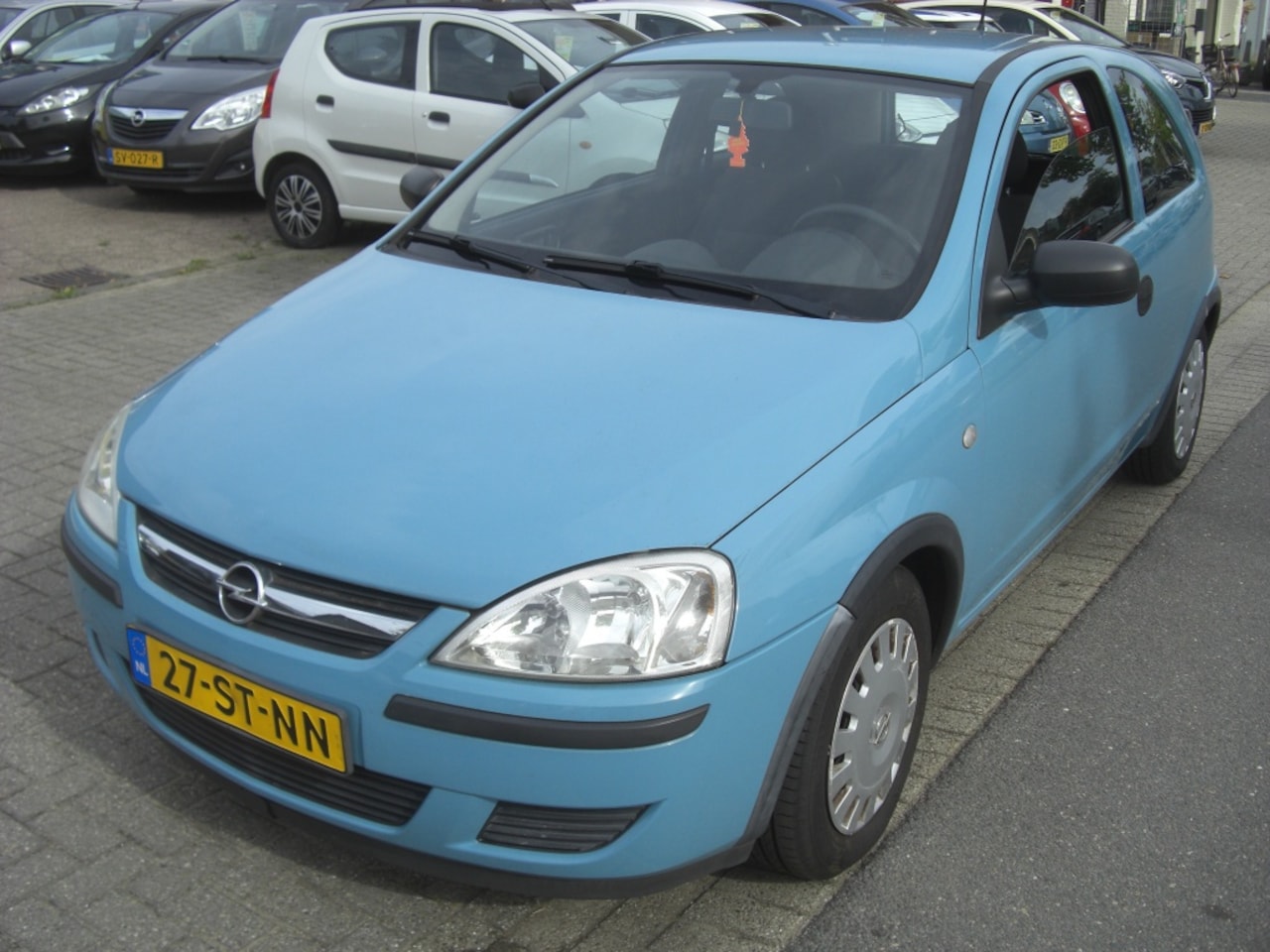 Opel Corsa - 1.2-16V Rhythm 1.2-16V Rhythm - AutoWereld.nl