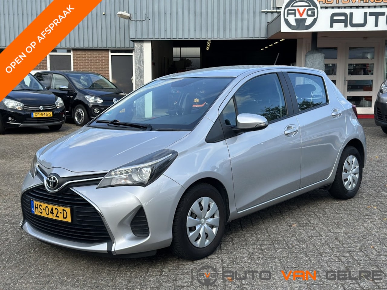 Toyota Yaris - 1.0 VVT-i NL Auto NAP Weinig Kilometers Camera Airco 5Drs - AutoWereld.nl