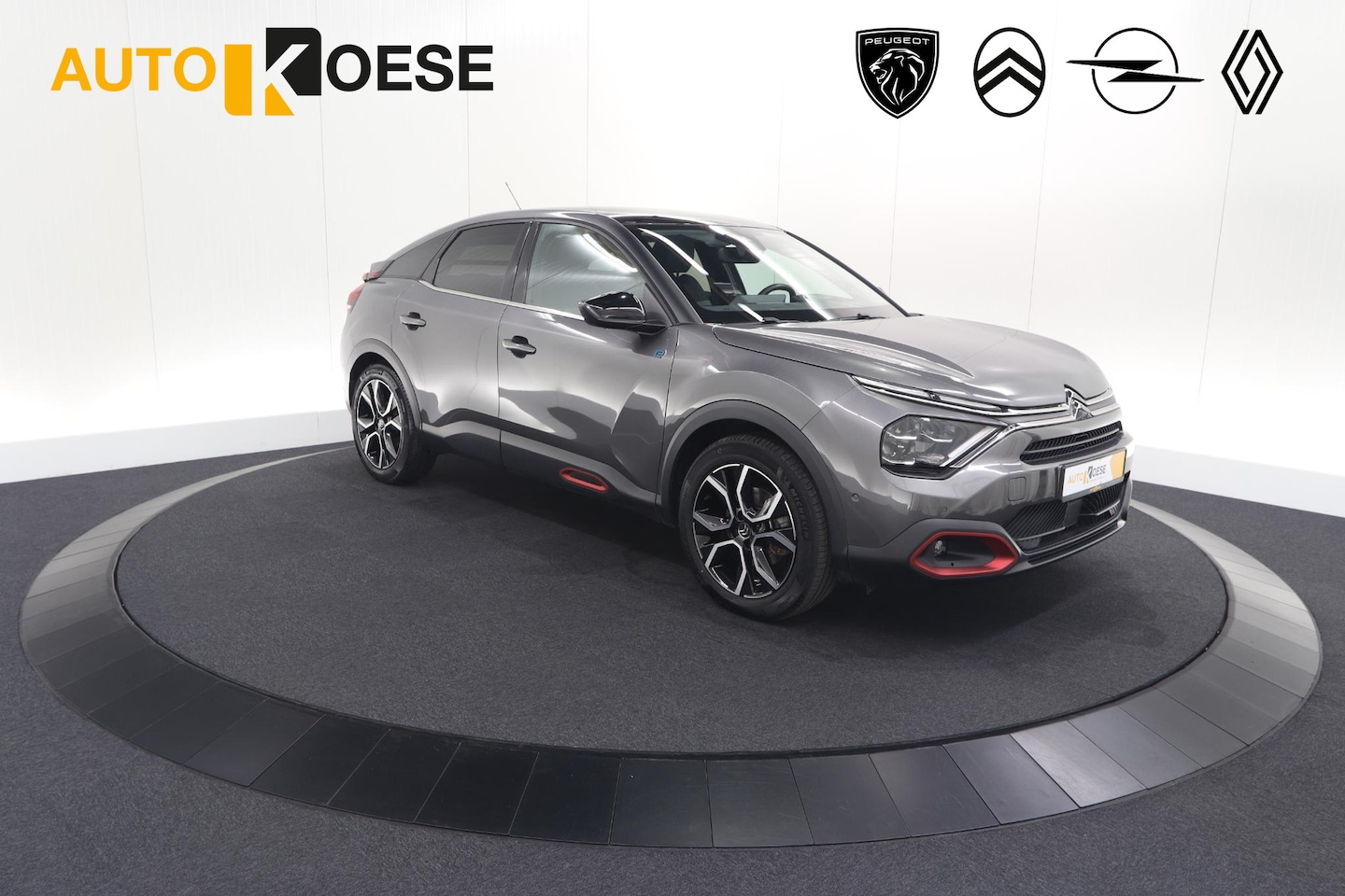 Citroën Ë-C4 - Shine 50 kWh | 94,5% SOH | Panoramadak | 360 Camera | Head-Up Display | Pack Winter | Came - AutoWereld.nl