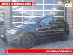 Ford Focus - 1.6-16V Futura
