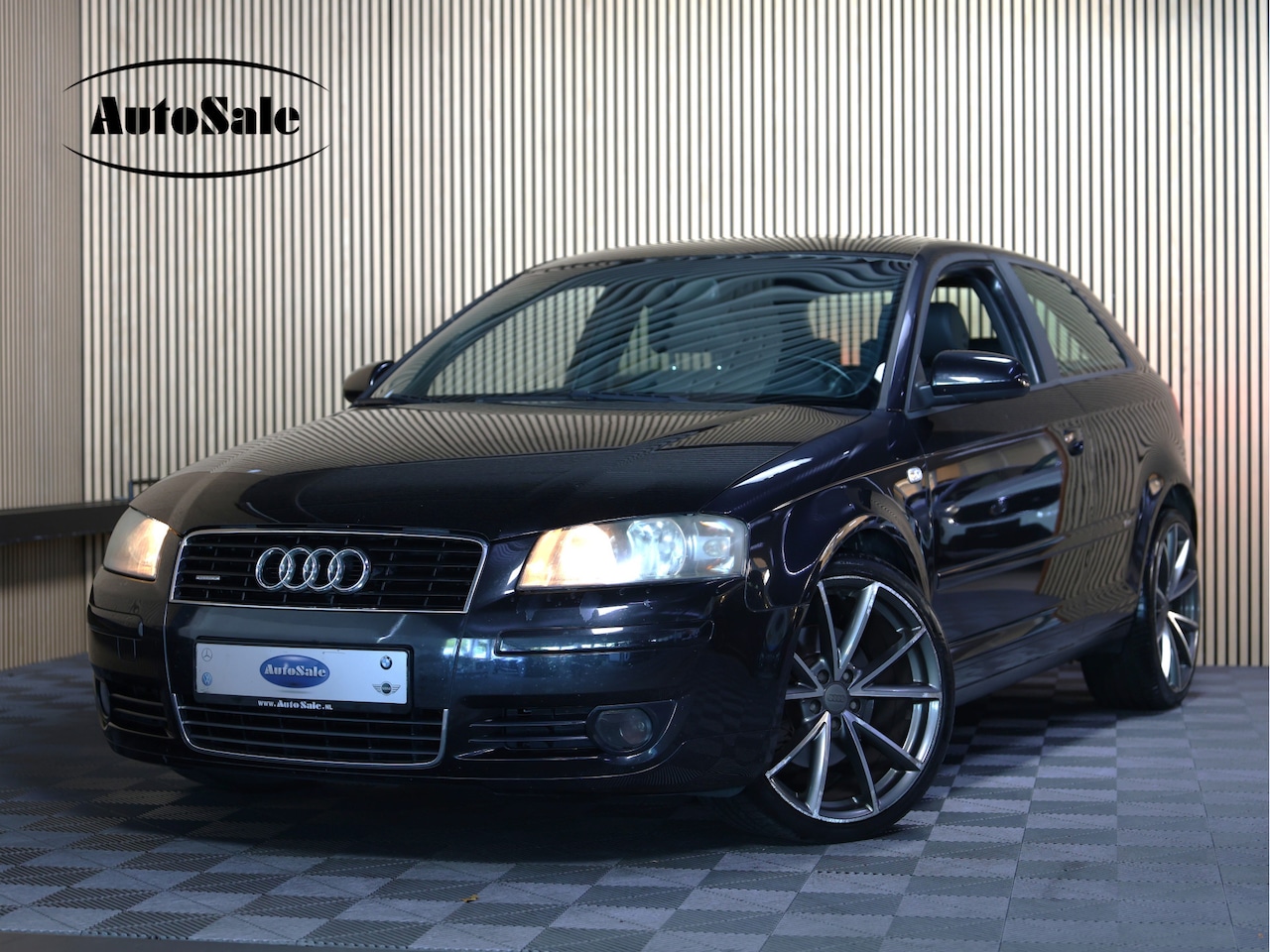 Audi A3 Sportback - 2.0 FSI Turbo quattro Ambition 19"LMV CRUISE CONTROL AUDI CONCERT '05 - AutoWereld.nl