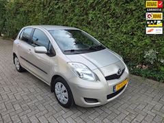 Toyota Yaris - 1.3 VVTi Aspiration