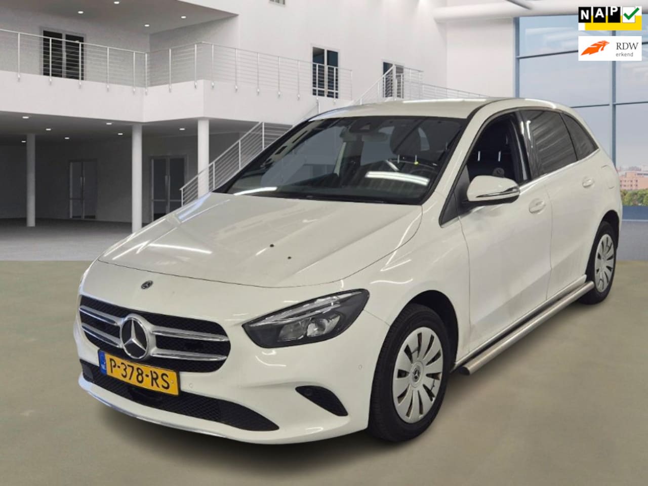 Mercedes-Benz B-klasse - 200 D 200d - AutoWereld.nl