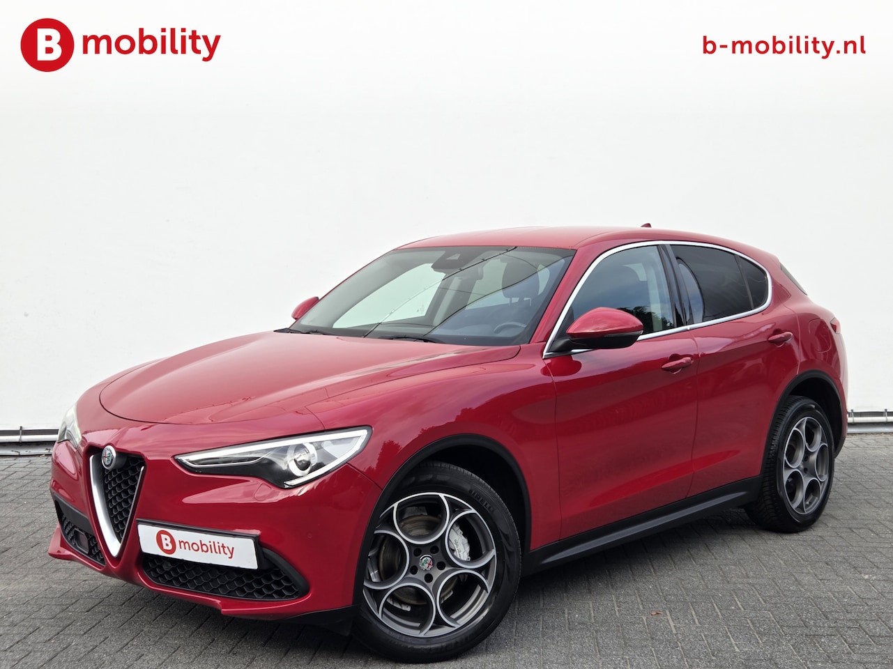 Alfa Romeo Stelvio - 2.0 T AWD 281PK Special Edition Automaat Trekhaak 2300kg | Elek. Stoel | Achteruitrijcamer - AutoWereld.nl