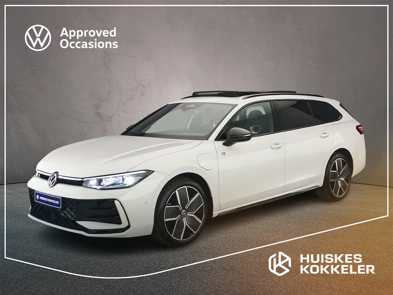 Volkswagen Passat Variant - R-Line Edition 1.5 TSI eHybrid 272pk DSG Automaat Trekhaak, 360 camera, Panoramadak, Adapt - AutoWereld.nl