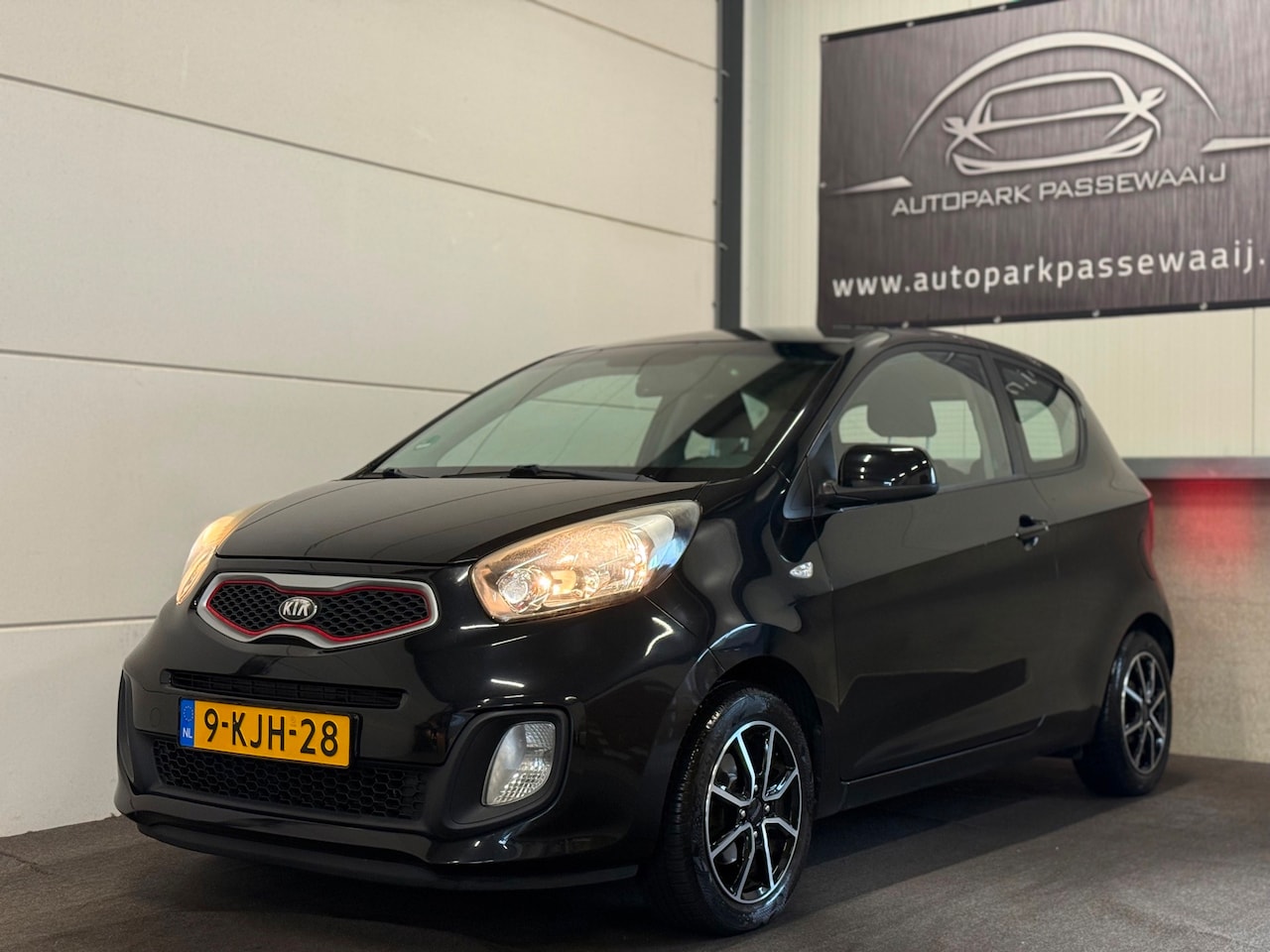 Kia Picanto - 1.2 CVVT Comfort Pack Apple Carplay, Airco, Elektrische Ramen, 14" Lichtmetalen Velgen, NA - AutoWereld.nl